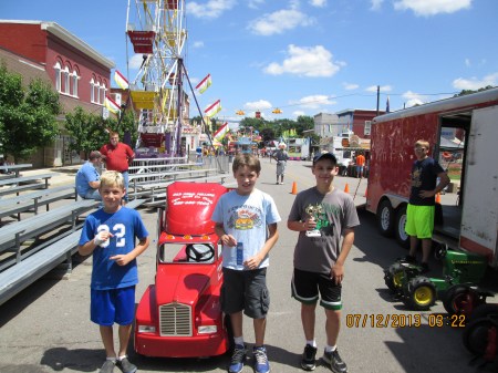 elsie & clarksville 009