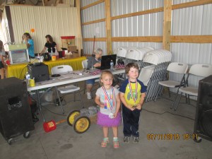 ELSIEPULLIN FOR KIDS 010