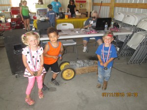 ELSIEPULLIN FOR KIDS 011