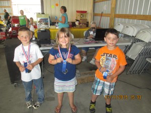 ELSIEPULLIN FOR KIDS 014