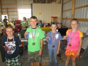 ELSIEPULLIN FOR KIDS 015